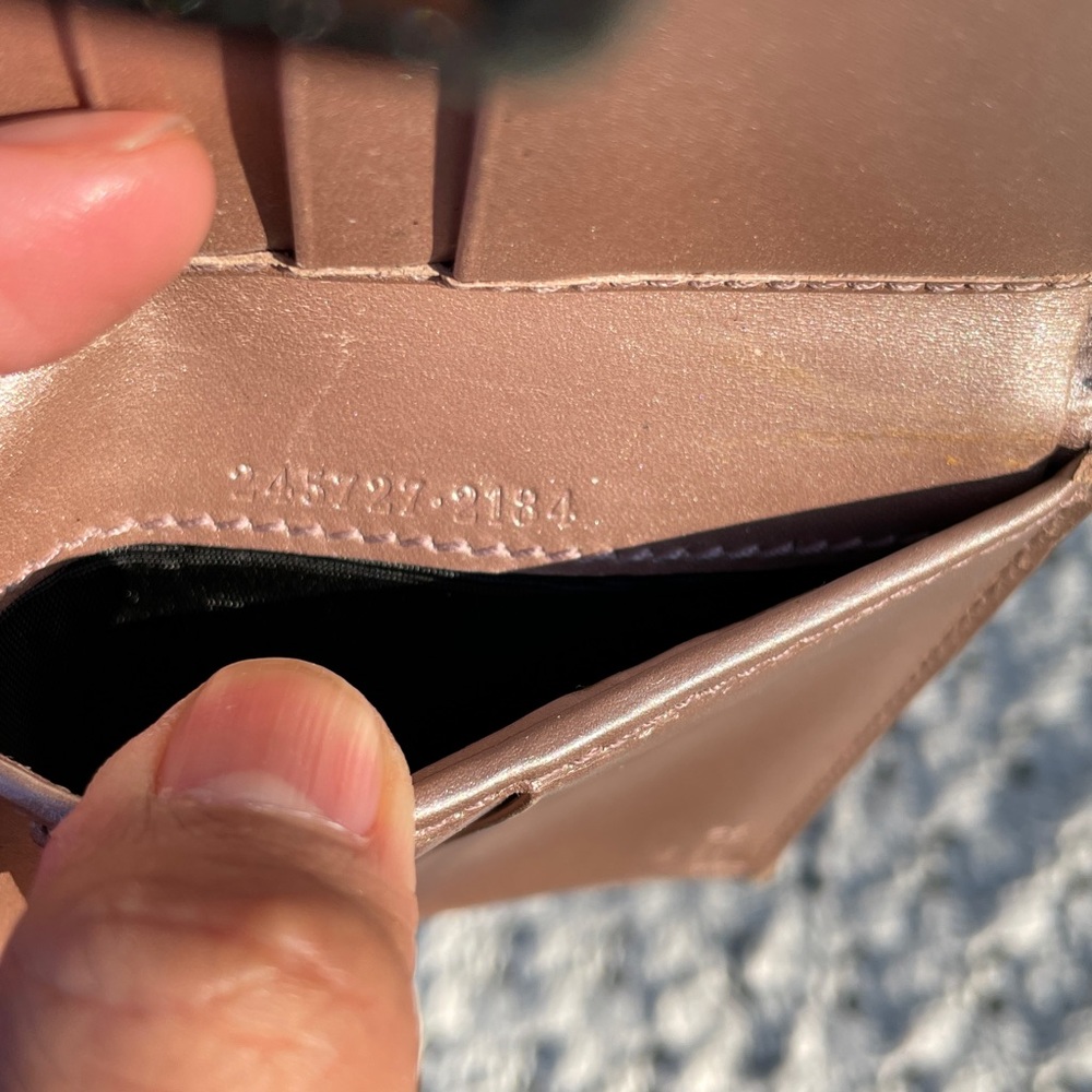 Gucci compact wallet - Picture 14 of 15